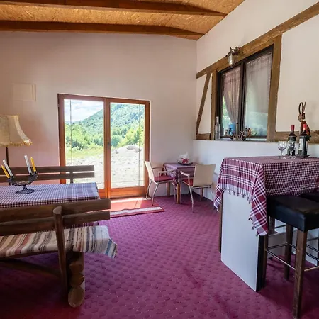 Luxury Ranch Ripac