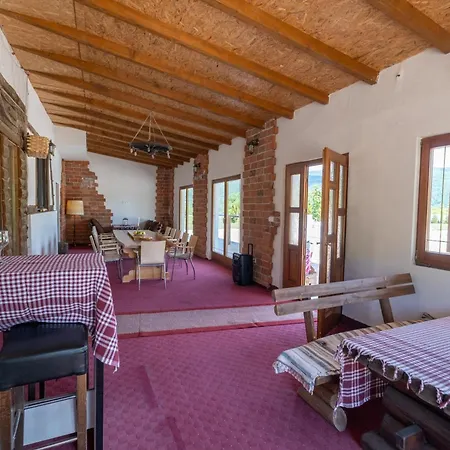 Luxury Ranch Ripac